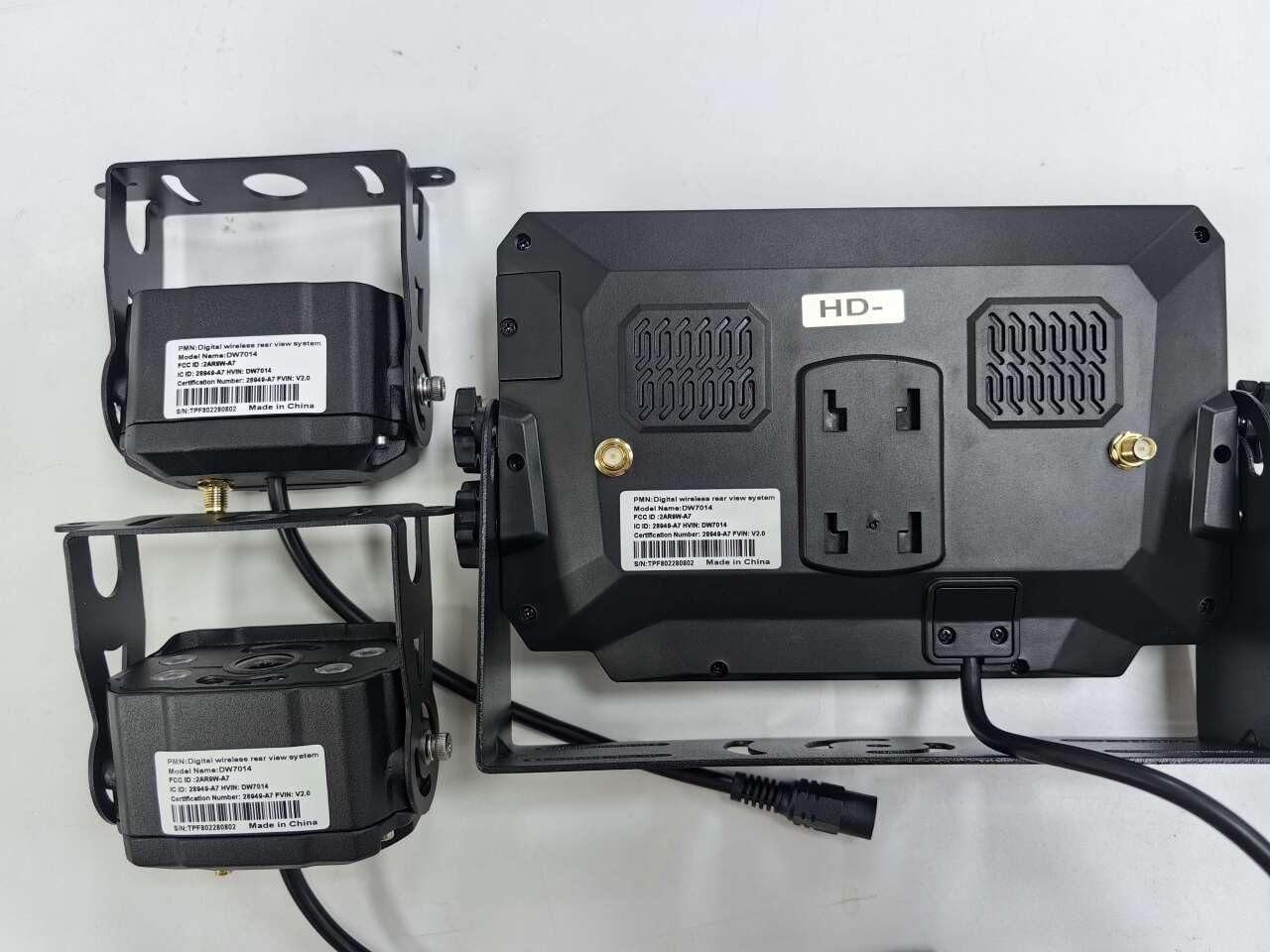 Upgrade Your RV Experience with Our Dual Wireless Backup Camera! 🚐✨ Easy Plug & Play for Furrion - 7" 4 Split Screen & Stable Signal! Perfect for Trailers & Motorhomes! 📸🔧